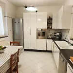 Casa De Amicis 18