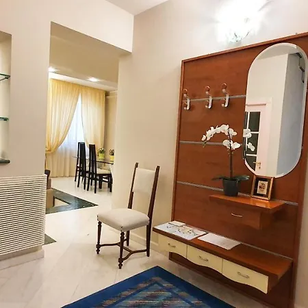Casa De Amicis 18 Bed & Breakfast