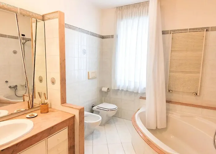 Casa De Amicis 18 Bed & Breakfast Montescaglioso